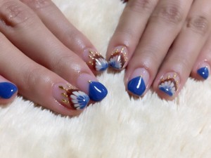 nail